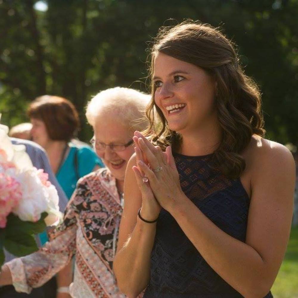 Meet your Posher, Nicole